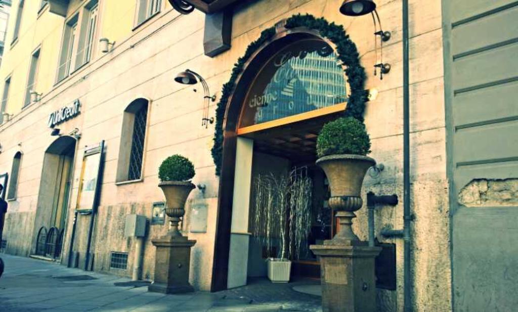 Hotel Eden Nápoles Exterior foto